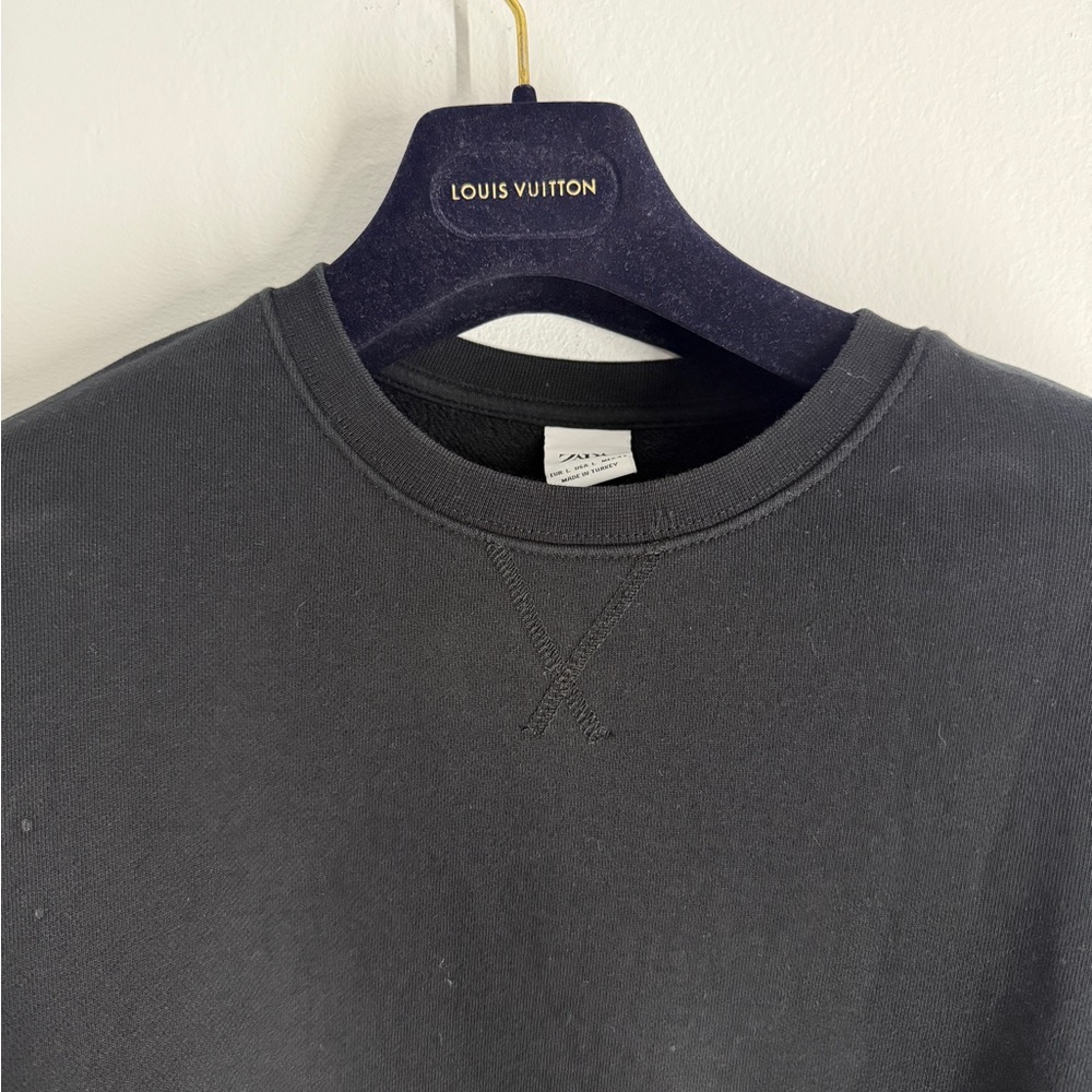 Zara Black Crewneck Sweatshirt Plain